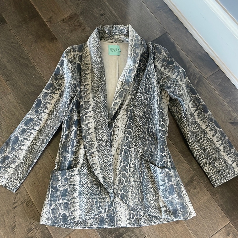 Judith March jacket size small (runs big- medium)